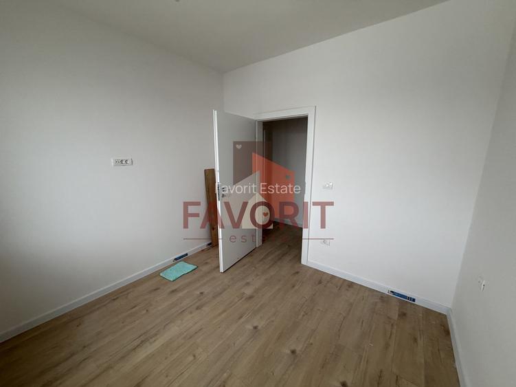 Disponibil imediat. Gradina proprie de 46 mp. 2 locuri de parcare in CF - 8