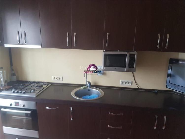 Inchiriere 2 camere Dristor Vitan - 9