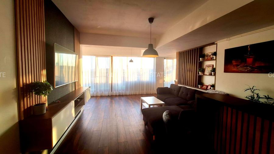 Vanzare Apartament Stil Penthouse 3 camere Bloc Nou Piata Sudului-Berceni - 2