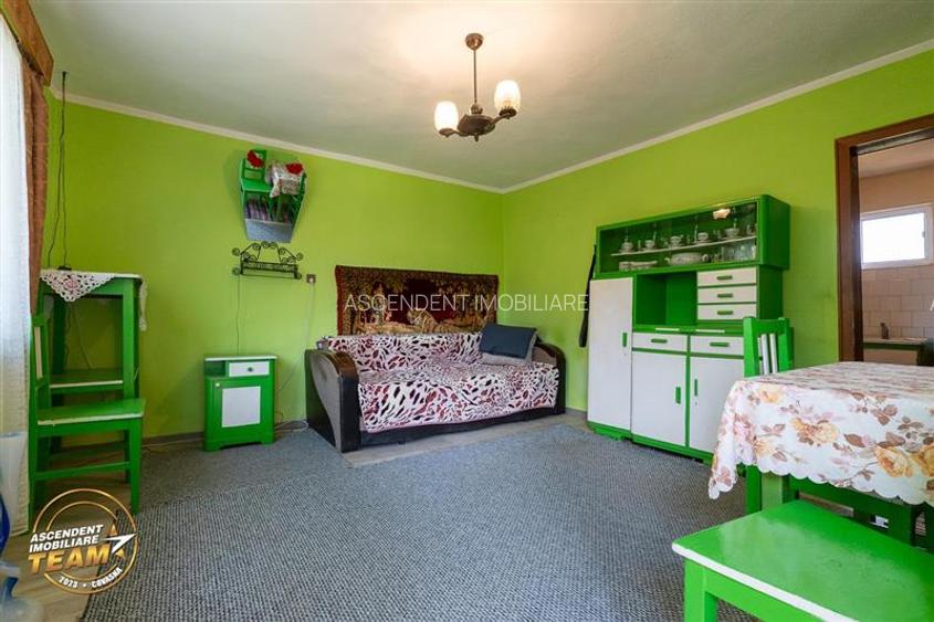 FILM! Pe 1.200mp teren, Rezidenta cu gradina inflorata,aproape de Tragu Secuiesc - 7