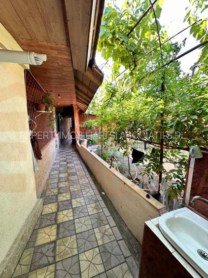 Casa spatioasa in Ovidiu - 2