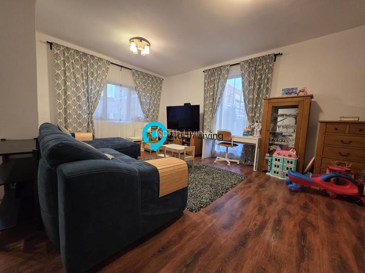 Casa 4 camere + curte 300 mp Tunari - 23