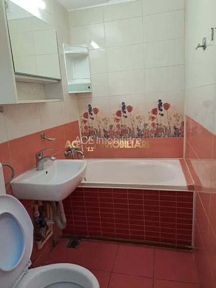 2 Camere de inchiriat | Gara de Nord | Centrala proprie | Metrou - 7