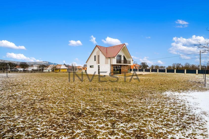 Casa individuala 256 mp utili, teren 2000 mp, Aiton, garaj dublu - 22