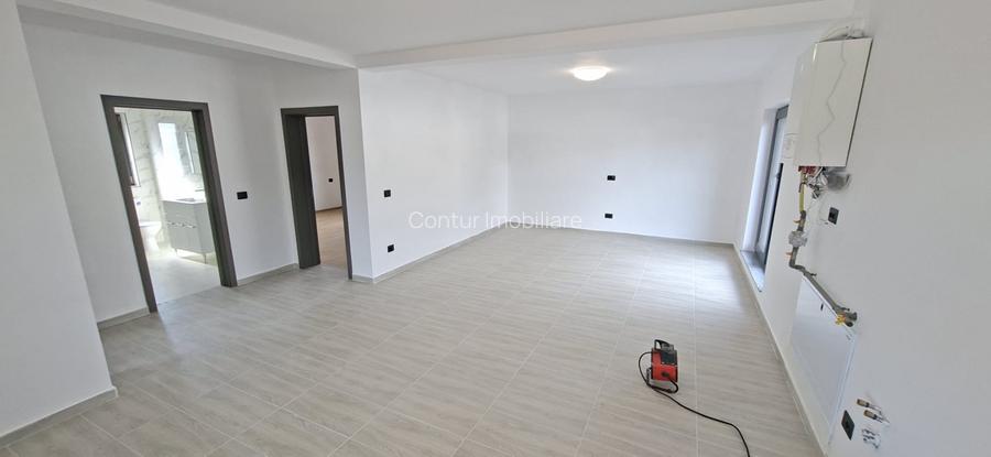 Casă nouă - 3 camere 93 mp / teren 410 mp / apa,canalizare,gaz,curent - 7