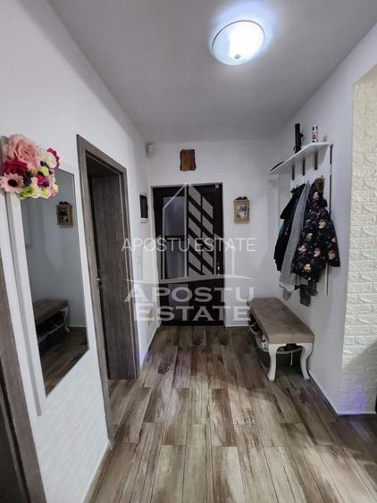 Casa individuala,mobilata,utilata,3 dormitoare,teren 560 Giarmata-Vii - 6