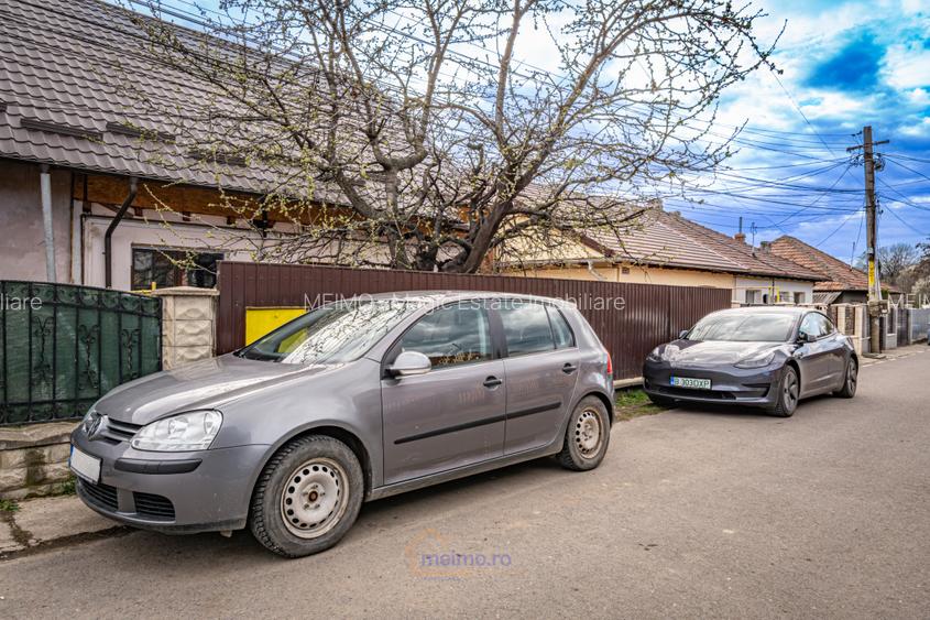 Casa de vanzare in spate la Kaufland Comanesti - 2