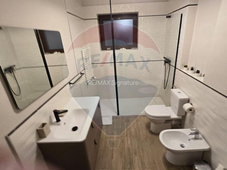 DE INCHIRIAT Apartament 5 camere,-parter, în vila  Kiseleff - 22