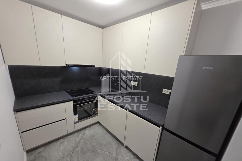 Casa pe parter, individuala de vanzare, 5 camere, 3 bai, Girocului - 6