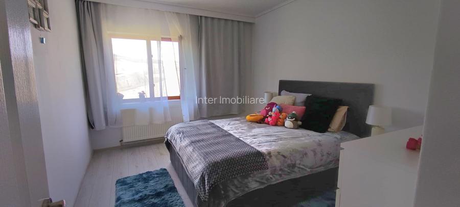 5 CAMERE  -333MP - CU 6381 TEREN  ,ARONEANU -LANGA PADURE , - 4