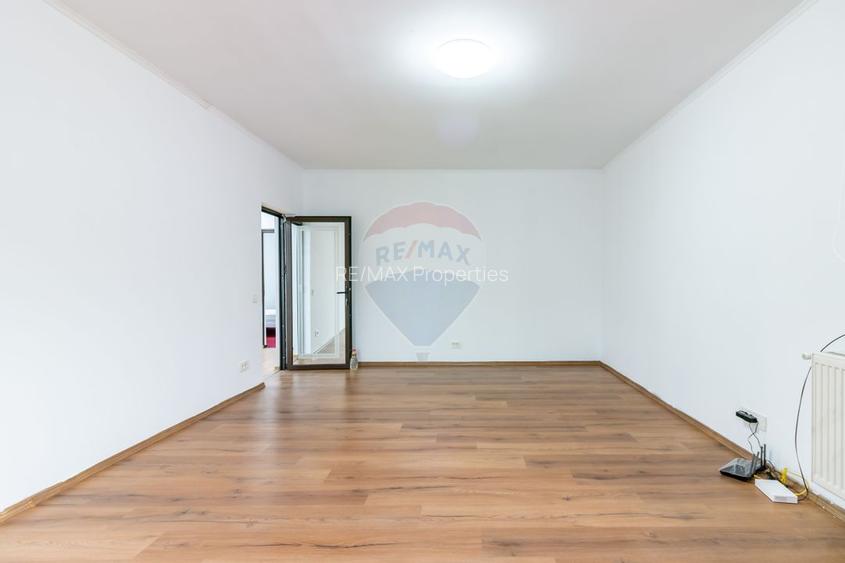 Casă / Vilă de vanzare în Voluntari, venit lunar din chirii 5800€ - 5