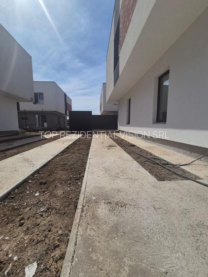 VILA TIP DUPLEX / FINALIZATA / PALLADY/ SECTOR 3 - 10