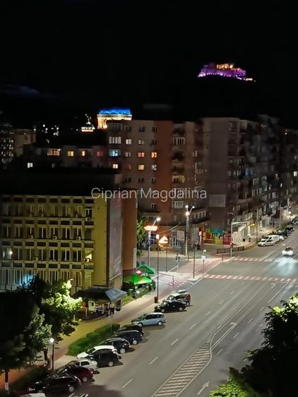 Apartament 2 camere, decomandat,  Deva, bulevardul Decebal (prețul e negociabil) - 16