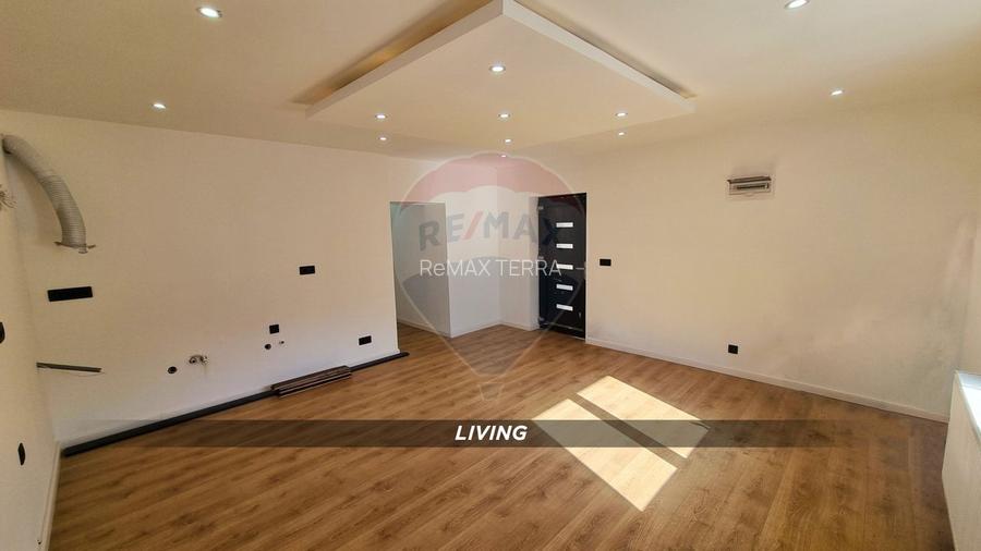 DE VANZARE Oportunitate rară BAIA MARE– Casă renovată teren 1.071 mp - 3