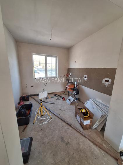 !!! OCAZIE...Duplex ... toate utilitatile.. 7km Timisoara..Sanandrei - 5