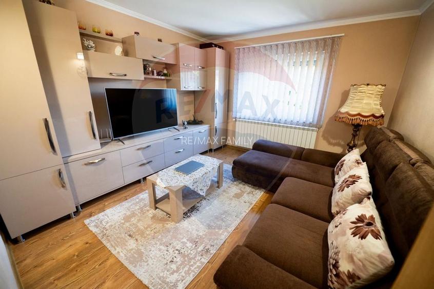 Casă impresionanta cu teren 2700mp garaj 2 masini si terasa-Madaras - 20