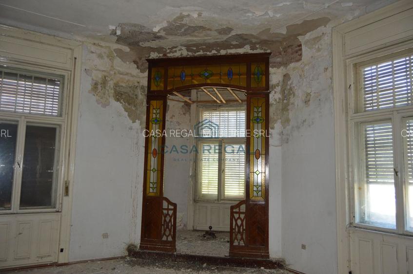 Cladire istorica in centrul orasului - 6