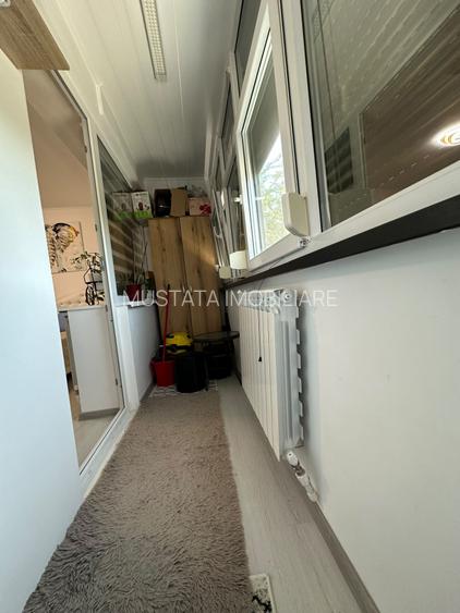 Renovat in totalitate! Ap. 2 camere, C. Galati, etaj 3. Doua balcoane. - 9