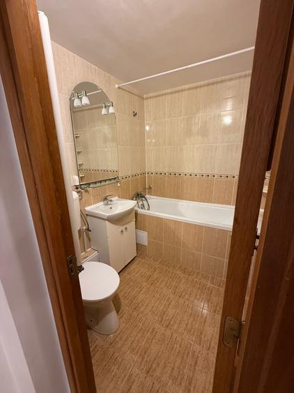 Apartament 3 Camere Aparatorii Patriei 2 Bai Metrou Centrala Parcare AC