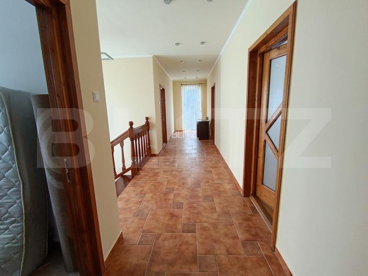 Casa Ultracentral cu 5 camere în suprafață de 300 mp și un teren de 600 mp - 16