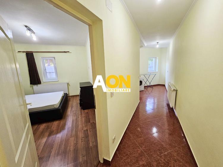 1/2 Duplex, format din 3 apartamente, 294 mp utili, ultracentral