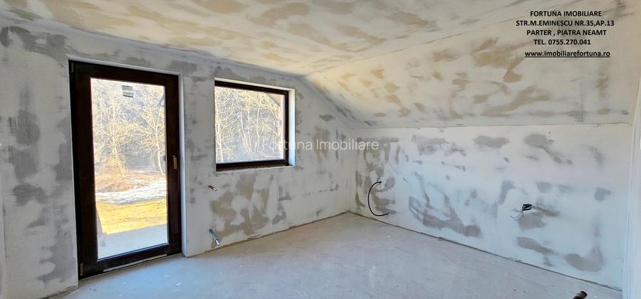 Casa P+M si 1400 mp teren, langa parau si padure,com.Piatra Soimului - 7