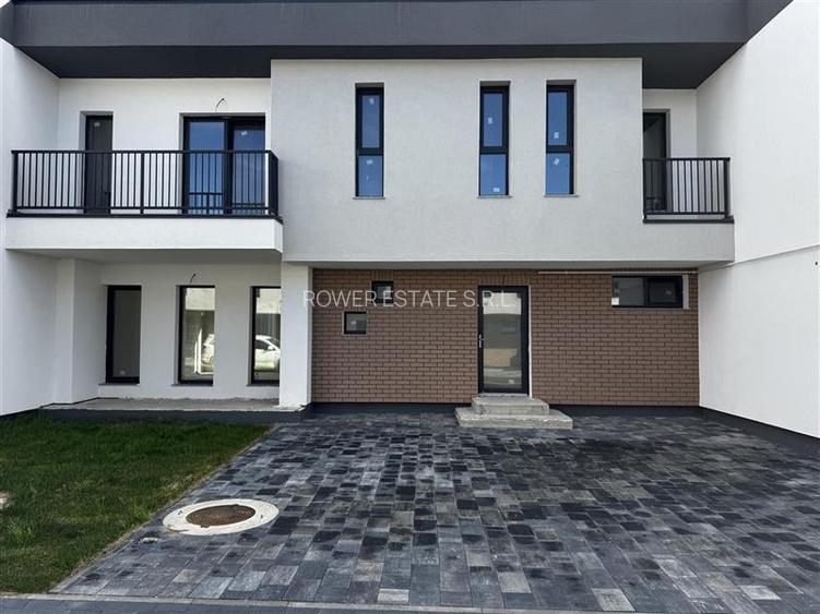 Casa Tip Triplex  Parter + Etaj , situata in Floresti! - 2