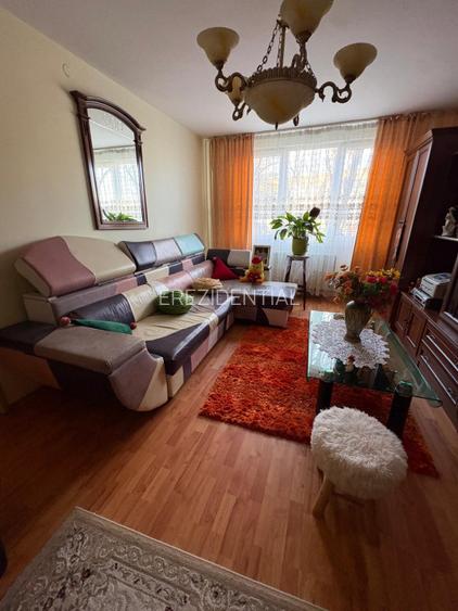 Apartament 3 camere cu centrala proprie zona Brancoveanu - Scoala 129 - 2