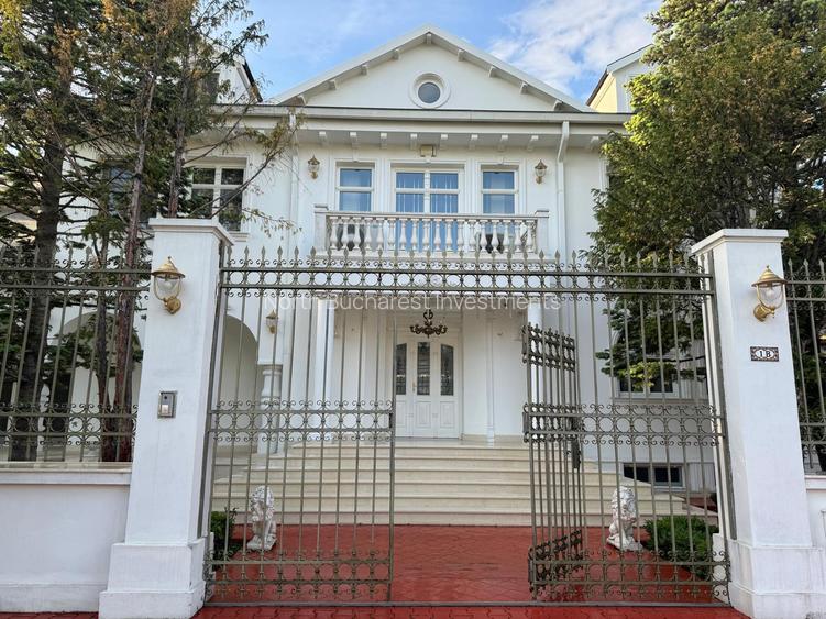 VILA 9 CAMERE - OTOPENI - COMISION 0% - 2
