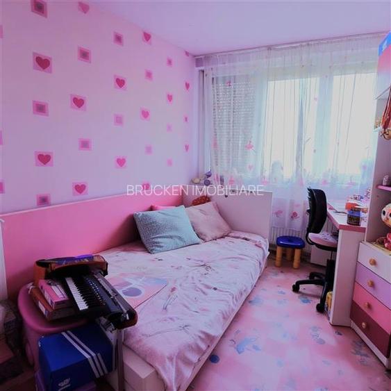 Apartament 4 camere | 76 mp utili | Etaj IV | Vedere spre Cris - 6