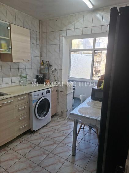 Apartament 3 Camere Decomandat, Etaj 1 – Militari-Apusului-Metrou-An1984 - 2