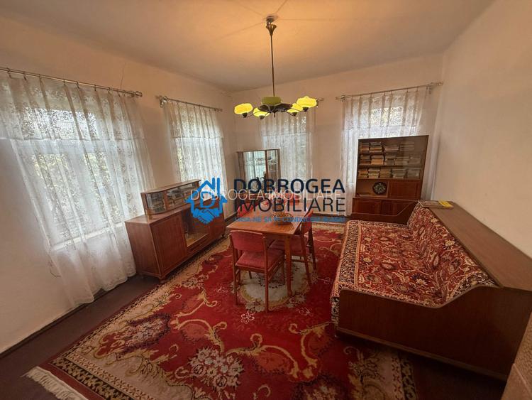 Zona centrala - Casa batraneasca, teren 690 mp - 2