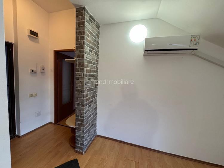 Apartament cu 2 camere, zona Grand Hotel Italia - 2