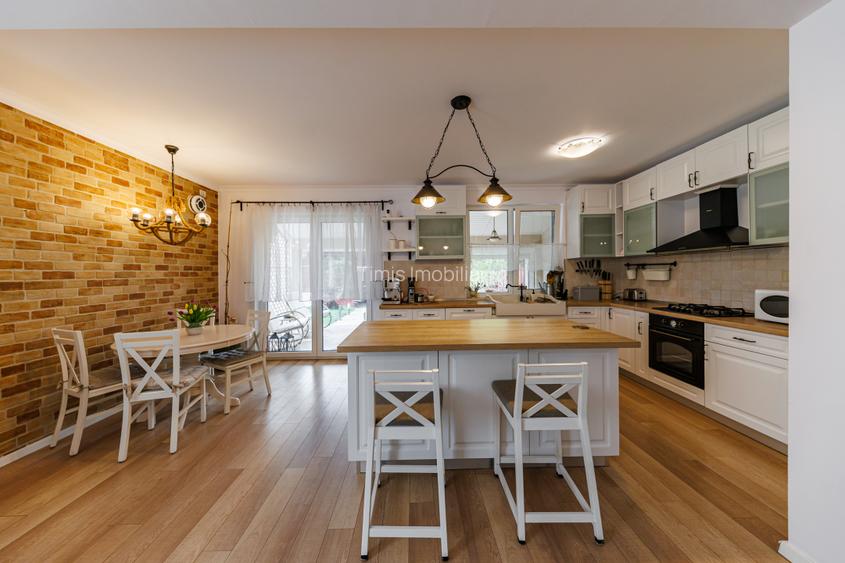 Duplex Premium, curte superbă – Timisoara,, panouri solare | Com 0% - 8