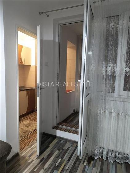 De inchiriat garsoniera utilata si mobilata, zona Grivitei, Brasov - 17