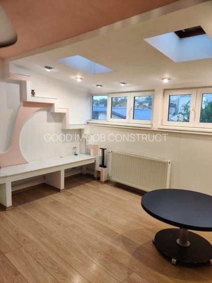 Apartament nemobilat 3 cam in vila Unirii - 2