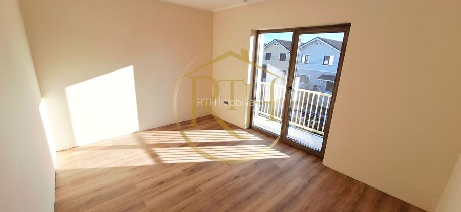 Oferim spre vanzare casa-duplex cu 4 camere si 3 bai situata in Giroc - 8