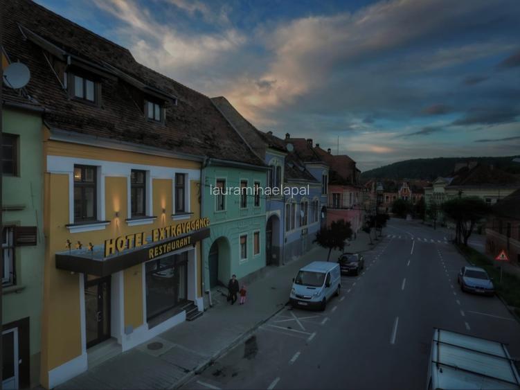 Vand Hotel &Restaurant Extravagance  - 3