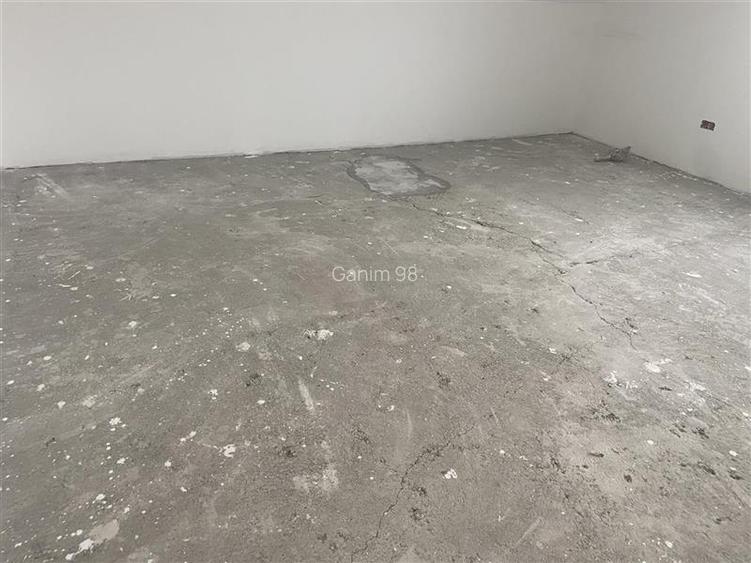 Casa de vanzare in Campineanca, parter si mansarda , suprafata 160 mp , teren 50 - 20