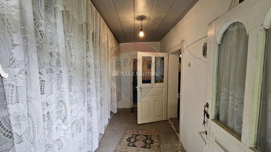 Casa  de vânzare cu teren 9200 mp, Pădureni-Șendriceni, Botoșani - 9