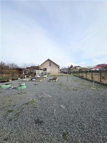 Casa 4 Camere cu Teren in Proprietate la Corbu - 22