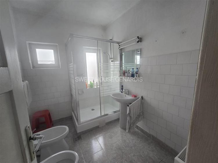 Casa cu etaj tip duplex Cartierul Florilor - 15