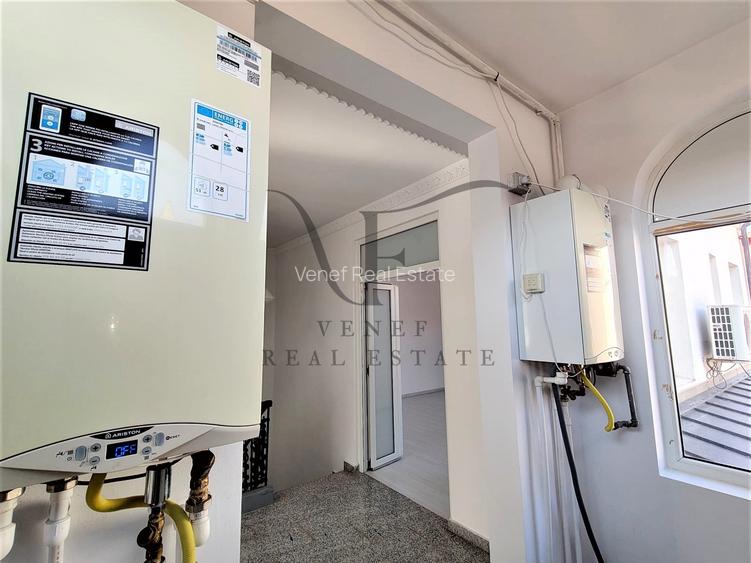 Vila 9 camere 3 grupuri sanitare 1 terasa 354 mp Vasile Lascar Stefan cel Mare - 28