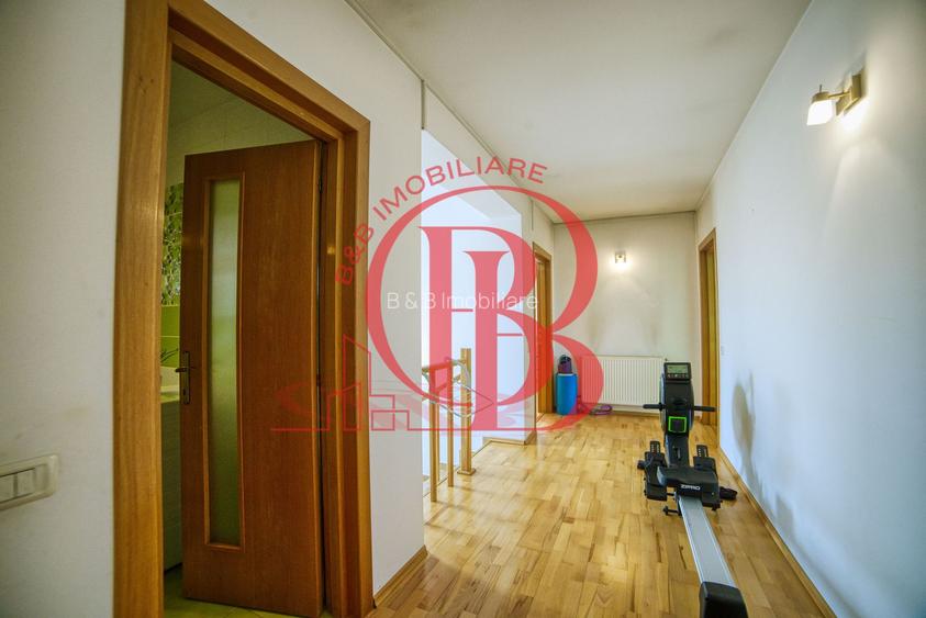 Casa complet mobilata 5 camere 3 bai curte generoasa - 23