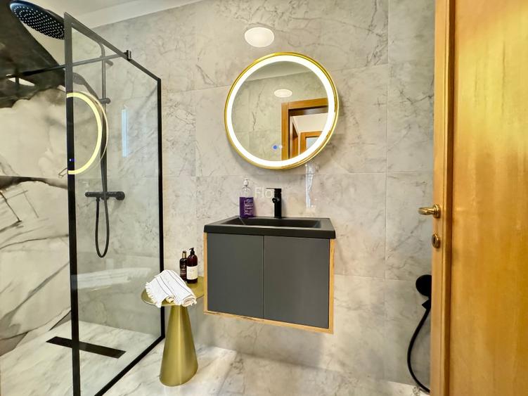 Apartament 2 dormitoare Cornisa UMF etaj 1 - 12