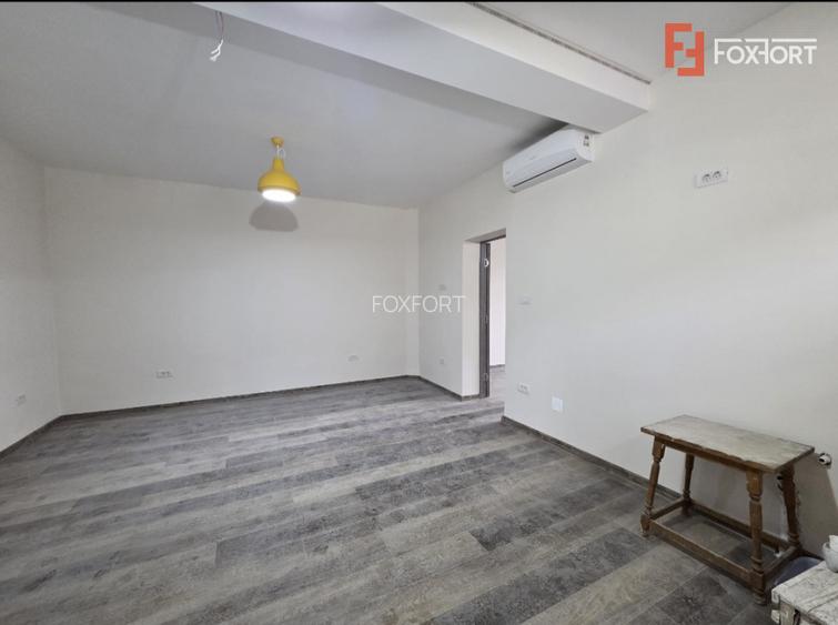 Apartament cu 2 camere cu curte proprie de vanzare zona - UTA - 6