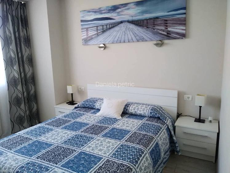 Închiriez apartament 2 camere - 4