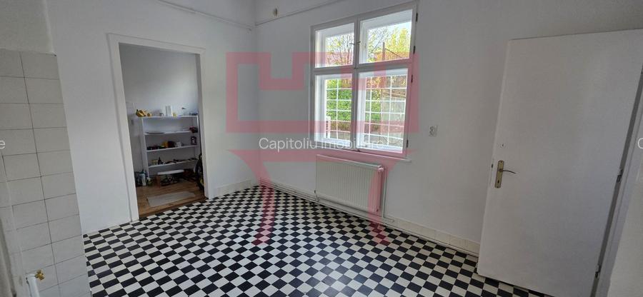 Apartament  nemobilat sau birou in casa 160mp zona Emil Isac - 21