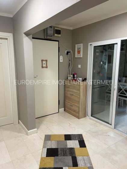 Apartament 4 camere, zona INEL II - 3