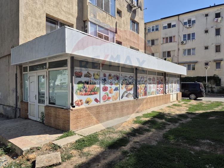 Apartament spatiu  comercial stradal de vanzare Mangalia Constanta - 2